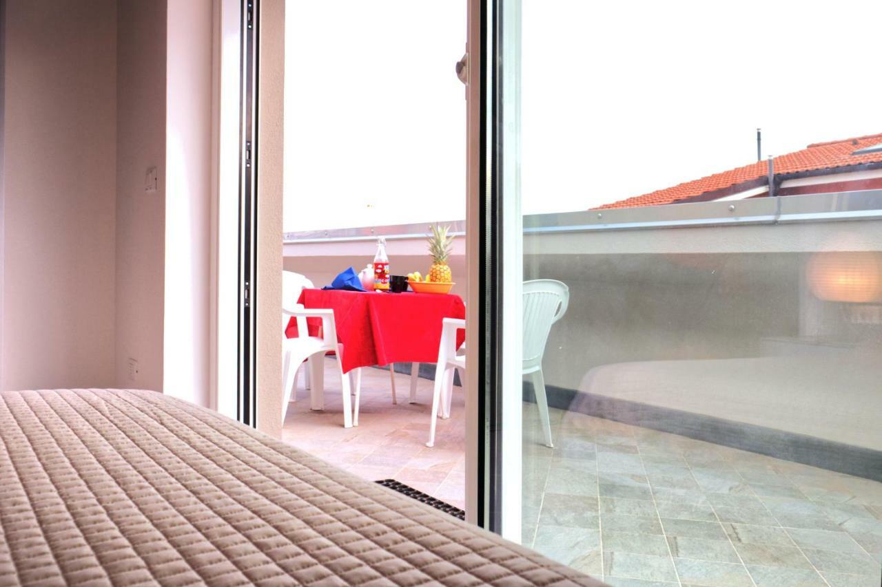 Attico Mutti Apartamento Loano Exterior foto
