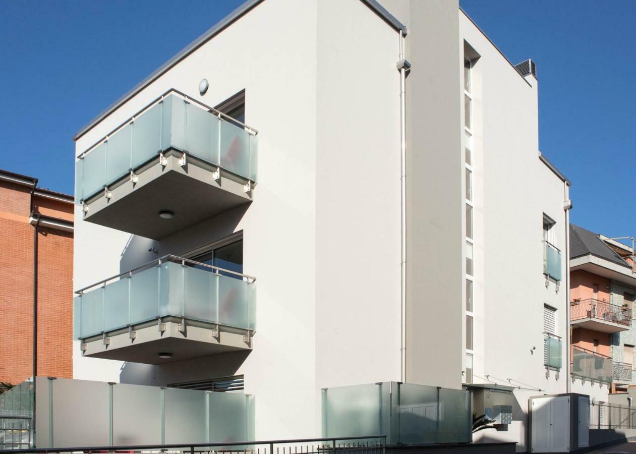 Attico Mutti Apartamento Loano Exterior foto